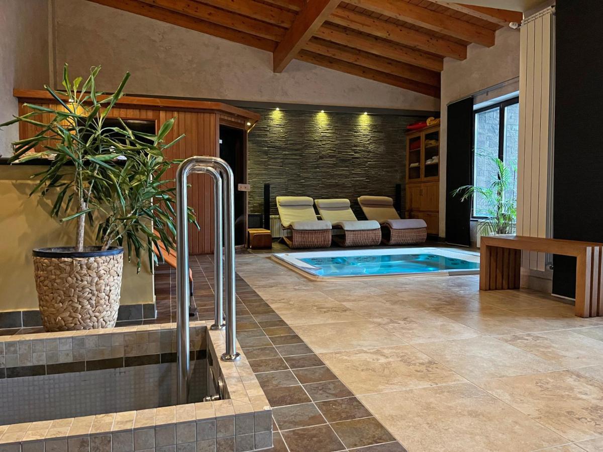 Bazalt Wellness Villa Харгита-Бэй Экстерьер фото