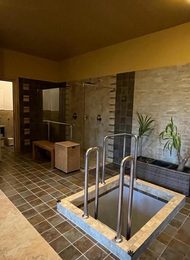 Bazalt Wellness Villa Харгита-Бэй Экстерьер фото